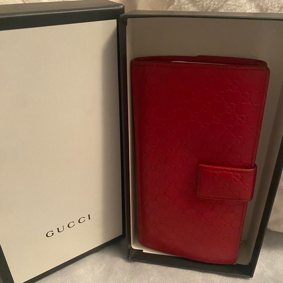GUCCI Red Leather GUCCI stamped logo Billfold - Picture 5 of 9